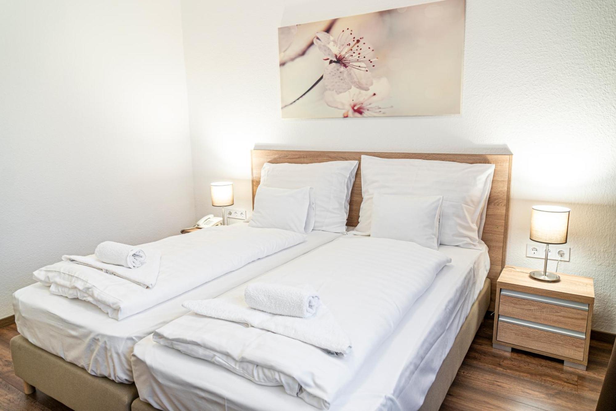 Ozoon Hotel Nyiregyhaza Ngoại thất bức ảnh